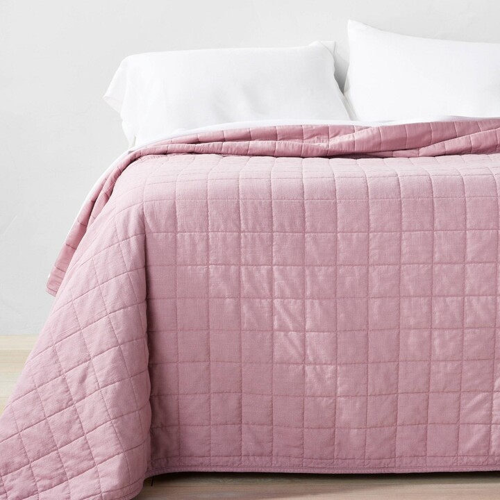 Full/Queen Heavyweight Linen Blend Quilt Mauve Casaluna™ ShopStyle