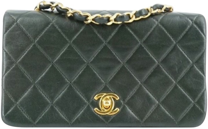 Chanel Timeless/Classique Green Leather Handbags