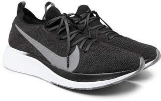 Nike Running Zoom Fly Flyknit Sneakers