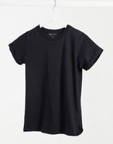 Thumbnail for your product : New Look girlfriend tee in black