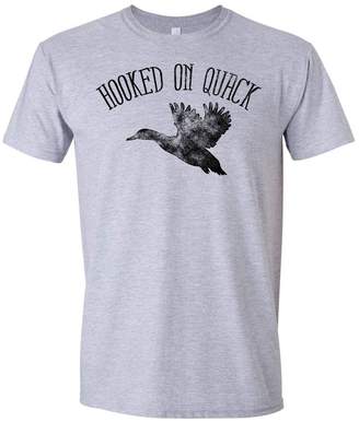 Ash RoAcH Hooked On Quack; Duck Hunting Theme TV T-Shirt (, Grey)