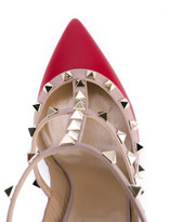 Thumbnail for your product : Valentino Valentino 'Rockstud' pumps