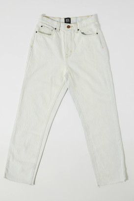 BDG High-Waisted Slim Straight Jean Bleached Light Wash