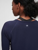 Thumbnail for your product : Gap Maternity GapFit Breathe T-Shirt