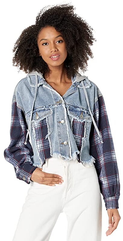 jean jacket hoodie women's outfit