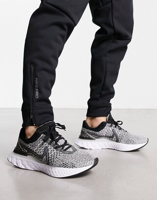 asos nike flyknit