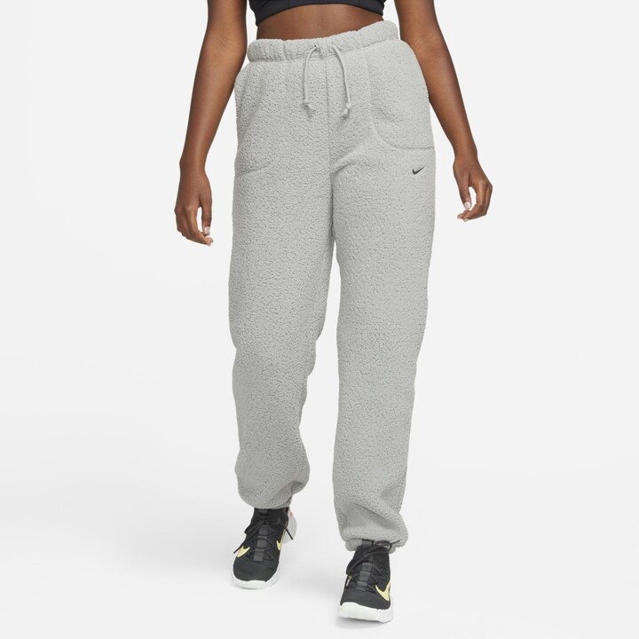 loose fitting workout pants