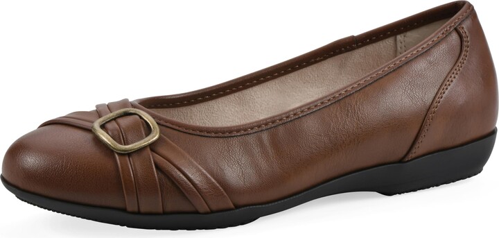Cliffs by White Mountain Women's Calming Cushioned Ballet Flat
