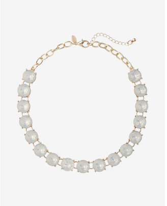 Express round stone choker necklace