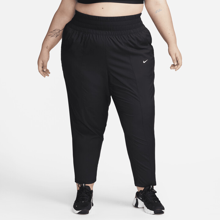 Nike Women's One Plus Size Cropped Leggings (Ashen Slate/White, 1X) at   Women's Clothing store