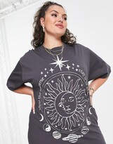 Thumbnail for your product : ASOS Curve ASOS DESIGN Curve exclusive solstice midi t-shirt dress