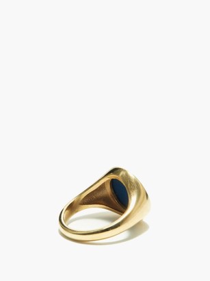 FERIAN Portland Wedgwood Cameo & 9kt Gold Signet Ring - Blue White