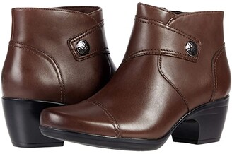 clarks ladies brown boots
