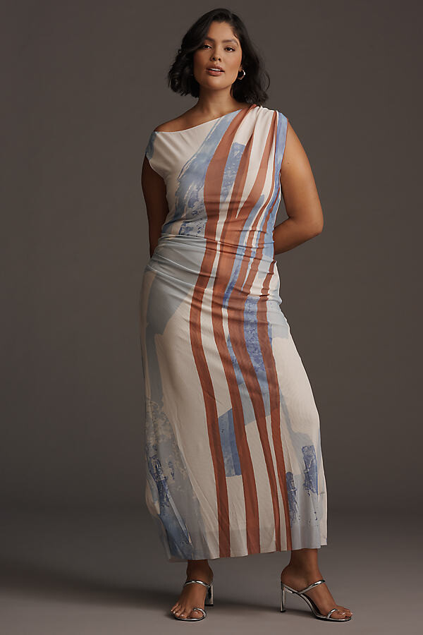 SOVERE Hunter Plus Off-The-Shoulder Maxi Dress