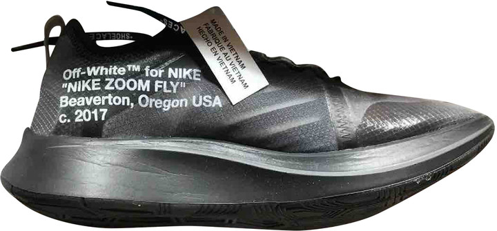 off white zoom fly black on feet