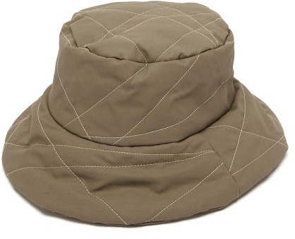 reinhard plank bucket hat