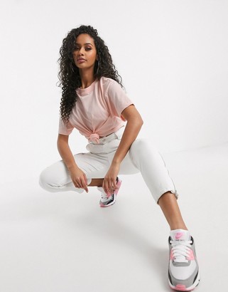 Nike mini swoosh boyfriend t-shirt in pale pink