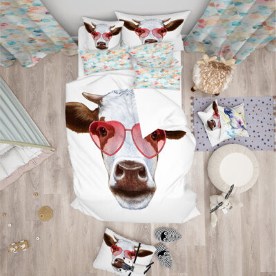Design Art Cow with Red Heart Glasses - Animal Duvet Cover Set - Microfiber Polyester