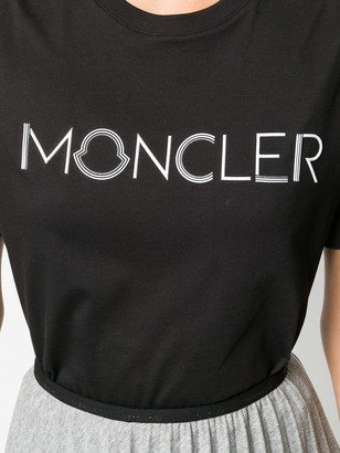 Moncler logo applique cotton T-shirt