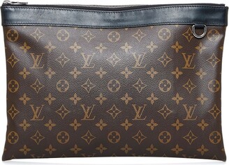 Louis Vuitton Discovery Discovery Pochette PM, Black
