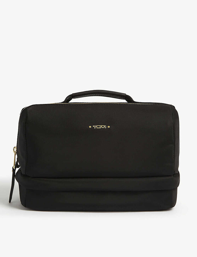 tumi selma cosmetic case
