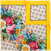 Gucci invite and flowers print silk scarf