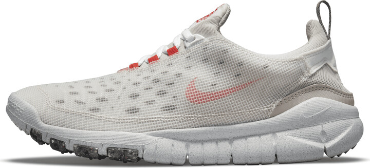 mens nike free trail