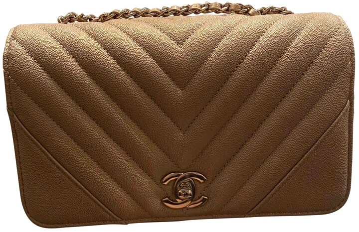 Chanel beige Leather Handbags