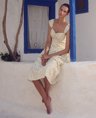 【ぴー】Lace Trimmed Floral Dress Laced-Up Masterpiece Floral Slit Maxi Dress | Windsor