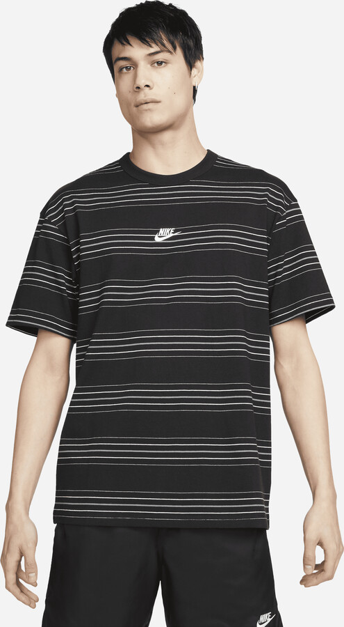 nike loose fit mens t shirts