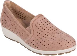 Earth R) Juniper Perforated Slip-On Wedge