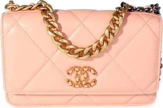 Chanel Pre-owned 2022 Chanel 19 Mini Shoulder Bag - Orange;Pink