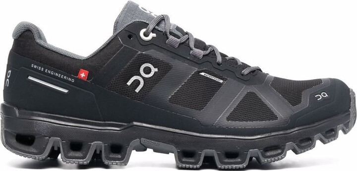 on cloudventure trail sneakers