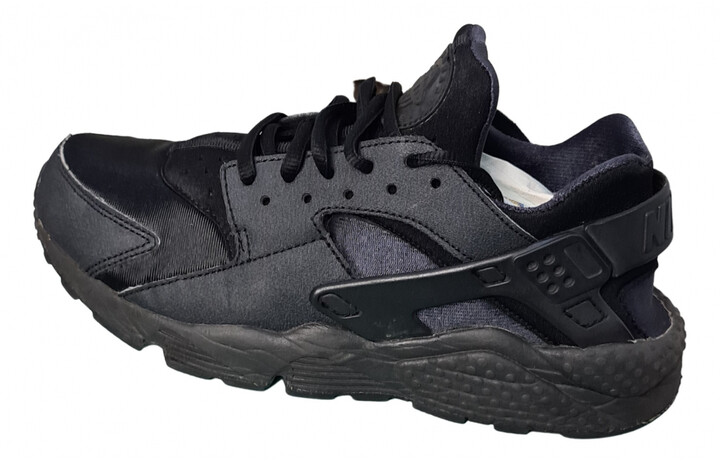 huarache black price