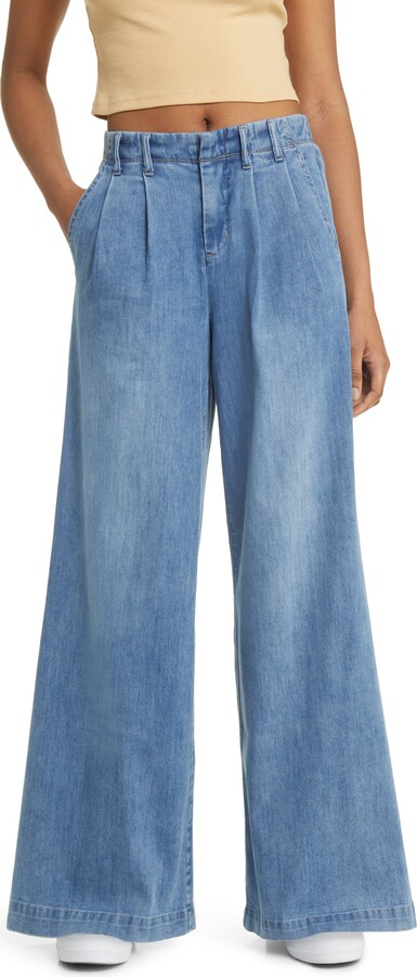 1822 Denim Pleated High Waist Super Wide Leg Jeans