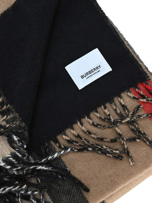Burberry Reversible Cashmere Scarf With Iconic Striped Pattern