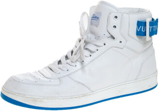 Louis Vuitton White Sneakers Men - 9 For Sale on 1stDibs