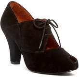 Thumbnail for your product : Kenneth Cole New York Gentle Souls by Rem Side Heel