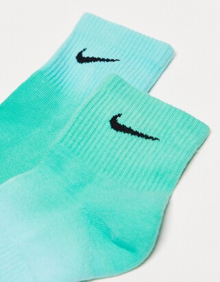 Nike Everyday Plus Cushioned 2 pack quarter sock in multi