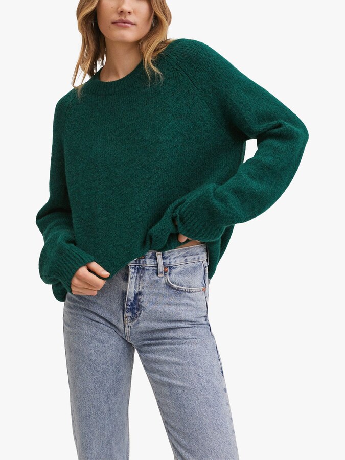dark green sweater outfit women's