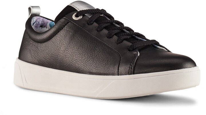 cougar bloom sneaker