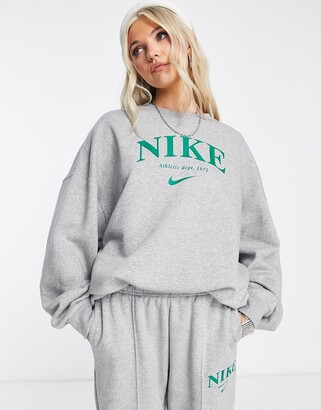 Nike Essential retro fleece crew sweatshirt in dark grey heather -  ShopStyle Jumpers & Hoodies
