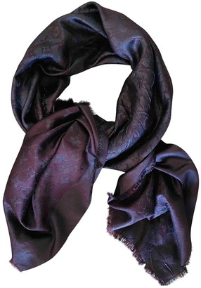 Louis Vuitton ChAle Monogram shine Purple Silk Scarves