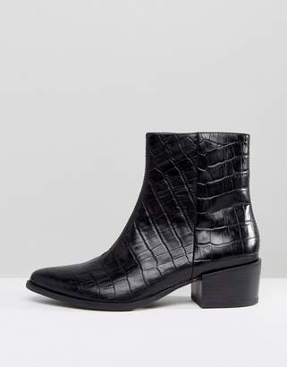 Vagabond Marja Black Leather Croc Effect Ankle Boots
