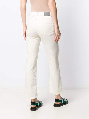 6397 Simple Classic Jeans