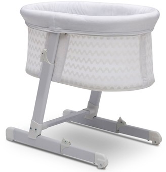 delta children ultralight city sleeper bassinet