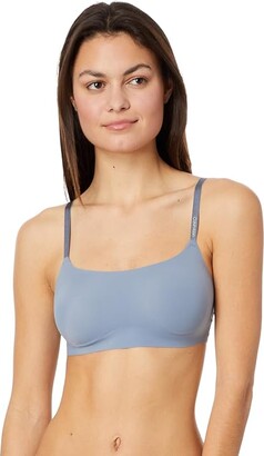 Calvin Klein Womens Seamless Wirefree Comfort Bralette Bra : :  Clothing, Shoes & Accessories