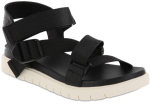 mia shoes canada