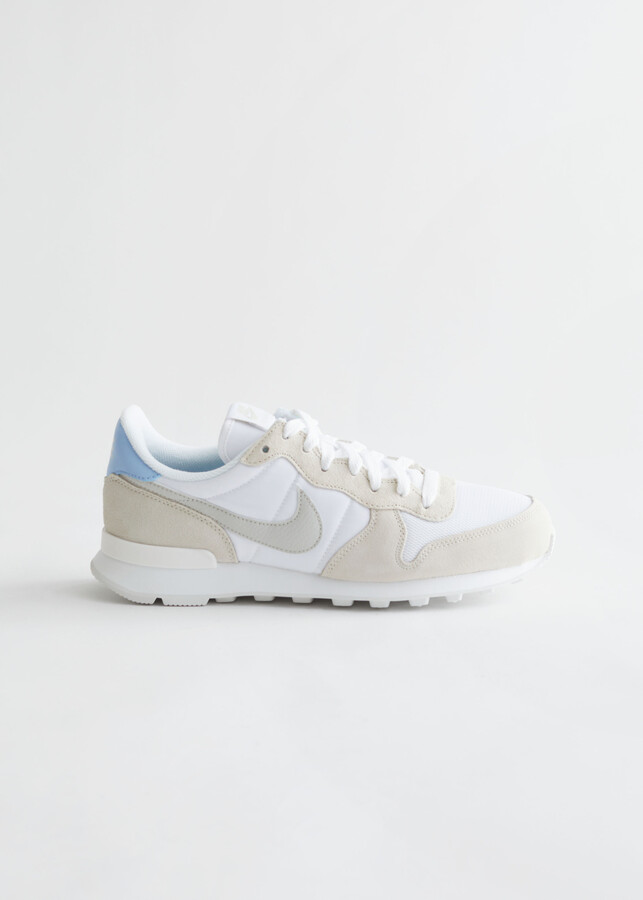 nike internationalist trainers sale