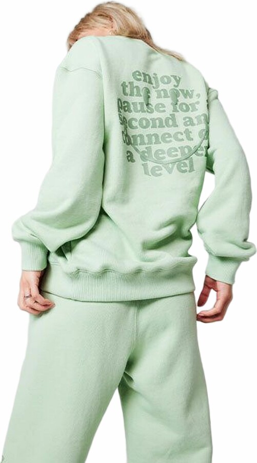 Samii Ryan Smiley Connections Crewneck